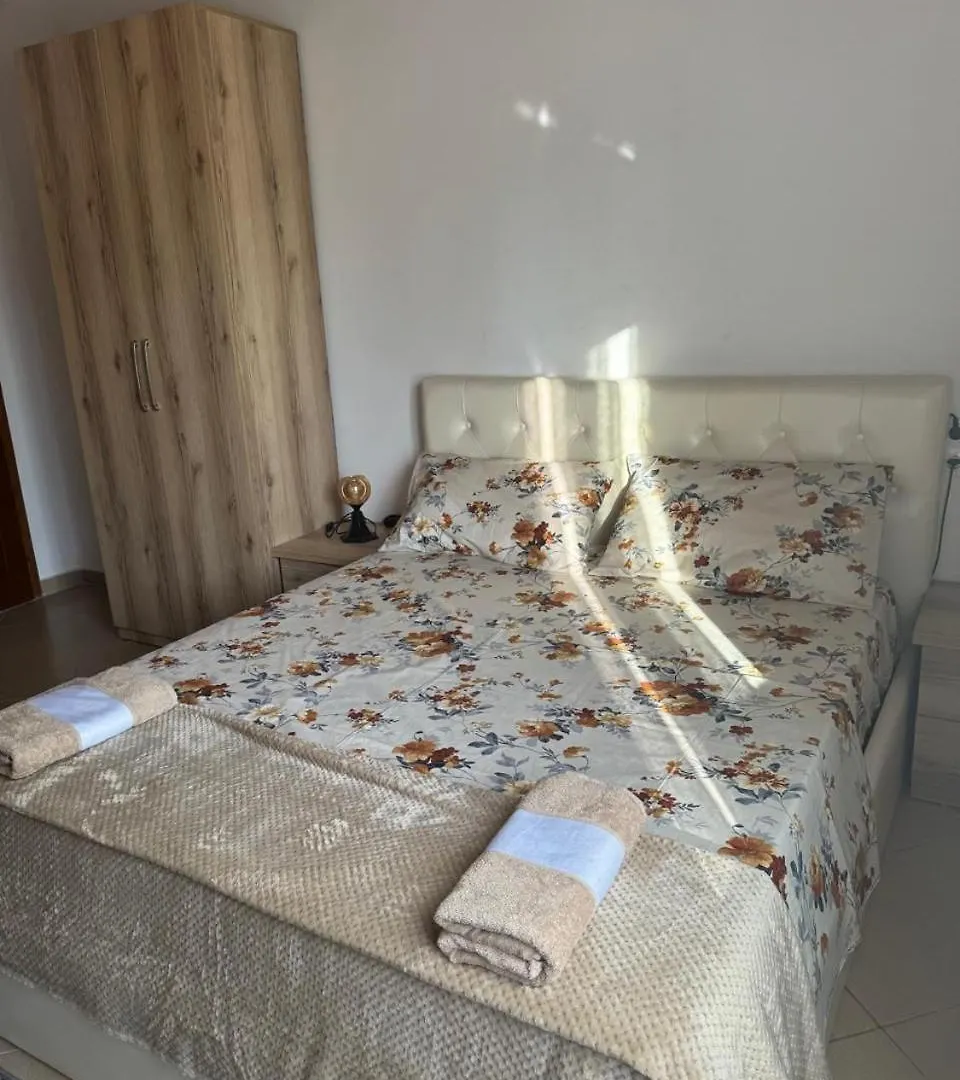 Apartament Villa Zefi Rrenc Szkodra
