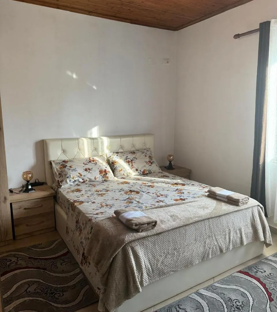 Villa Zefi Rrenc Shkoder